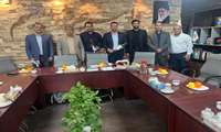 نشست رئیس بیمارستان امام جعفر صادق ( ع ) با شوراهای شهر مهستان به مناسبت روز شورا 